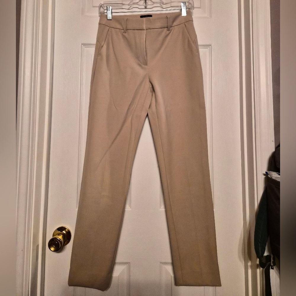 White House Black Market Slim Ankle Pants Tan Size 00